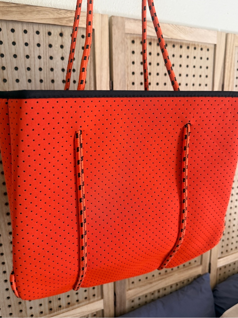 New 15” Orange Neoprene waterproof Tote beach pool Bag with Zip Pouch